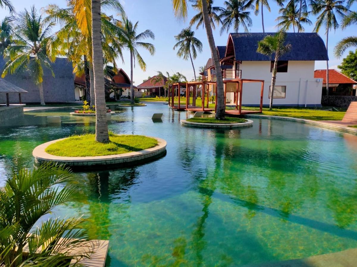 The Club Villas Lombok Sekotong Bagian luar foto