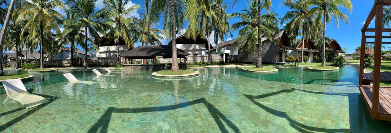 The Club Villas Lombok Sekotong Bagian luar foto