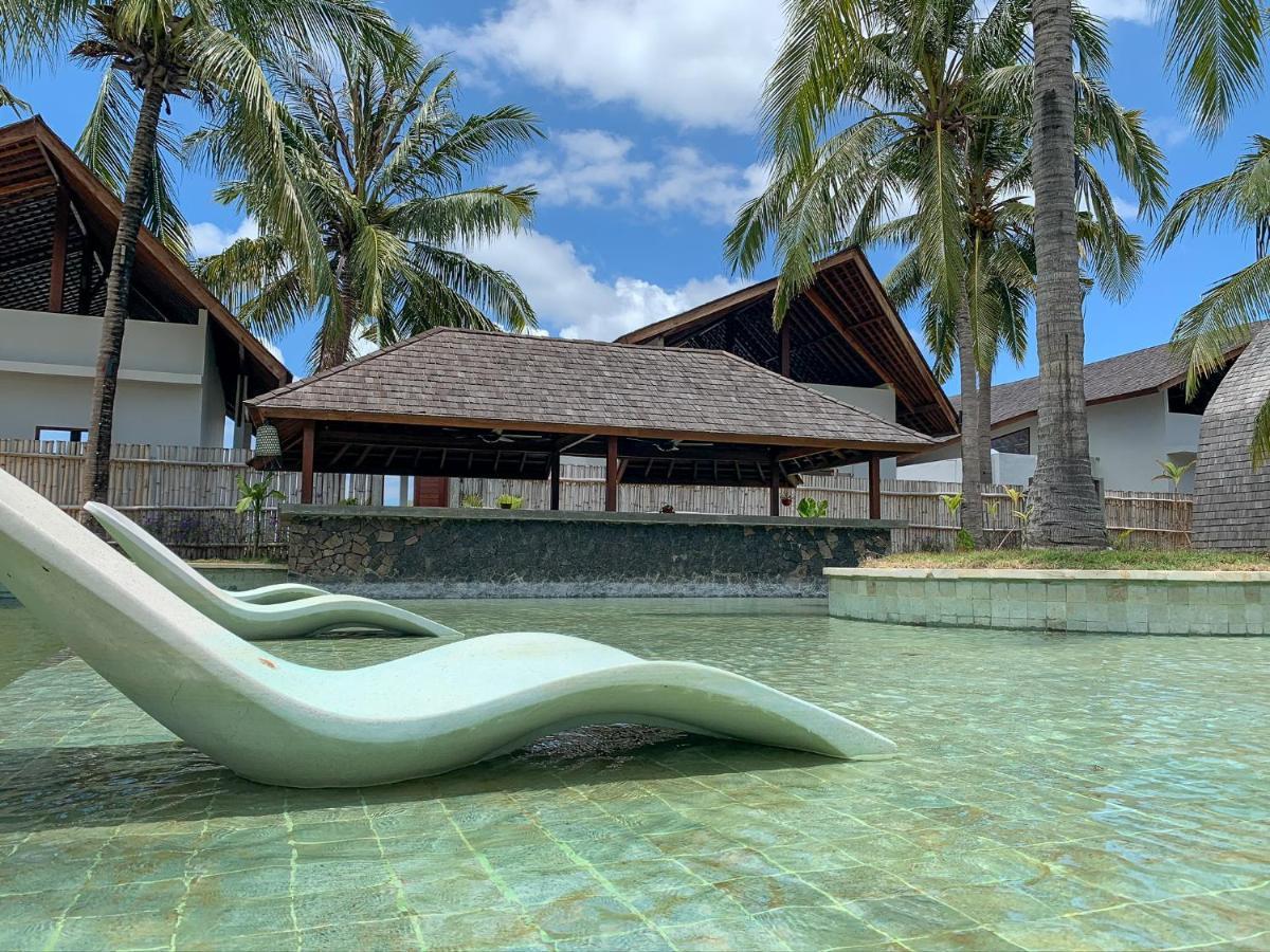 The Club Villas Lombok Sekotong Bagian luar foto