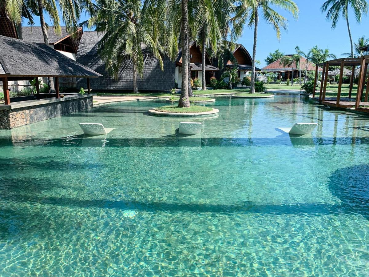 The Club Villas Lombok Sekotong Bagian luar foto