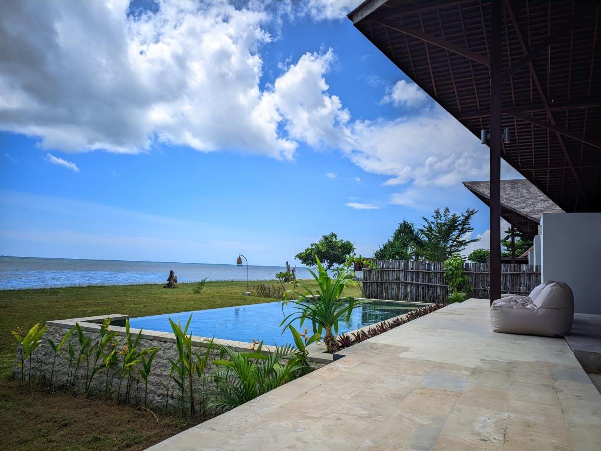 The Club Villas Lombok Sekotong Bagian luar foto