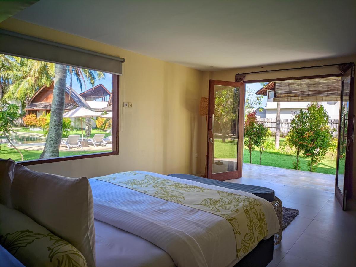 The Club Villas Lombok Sekotong Bagian luar foto