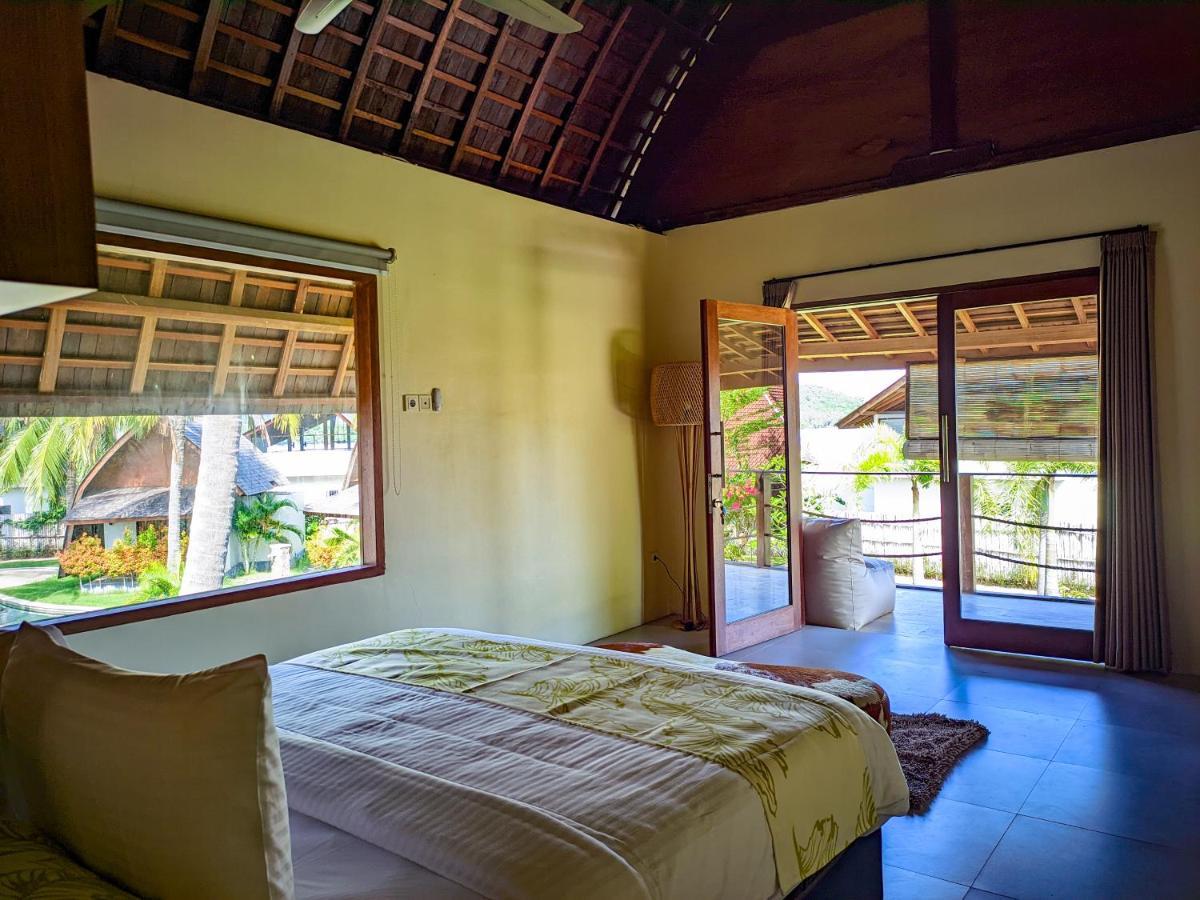 The Club Villas Lombok Sekotong Bagian luar foto