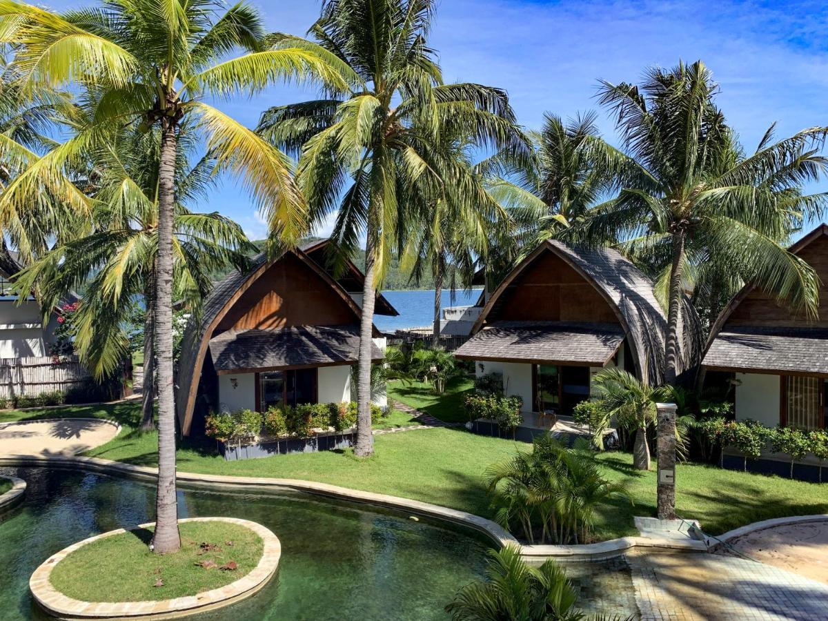 The Club Villas Lombok Sekotong Bagian luar foto