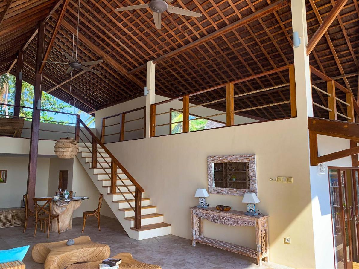 The Club Villas Lombok Sekotong Bagian luar foto